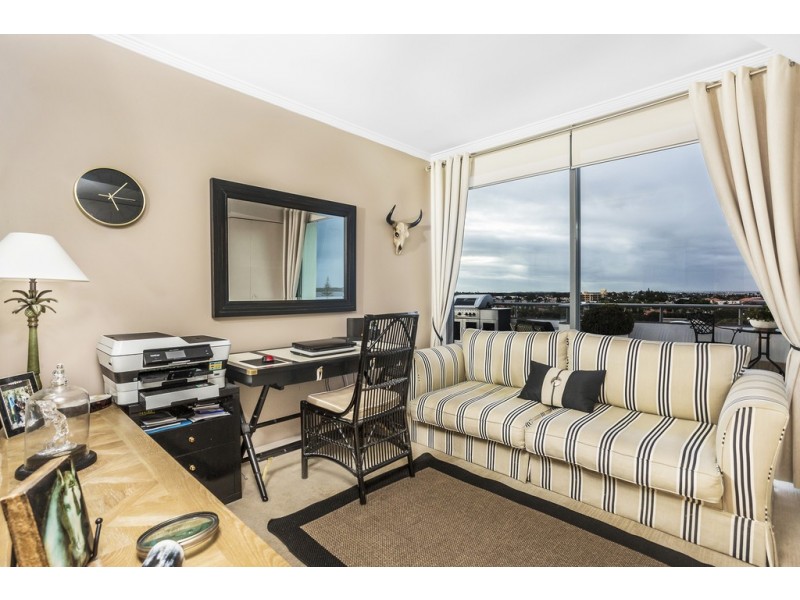 118 ‘Harmony’ 28 Bayview Street, Runaway Bay QLD 4216