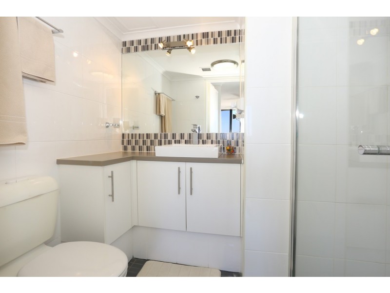 21/19 ‘Aristocrat’ Aubrey Street, Surfers Paradise QLD 4217