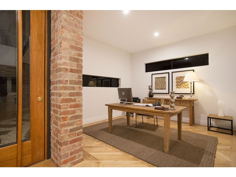 50 The Promenade, Isle Of Capri QLD 4217