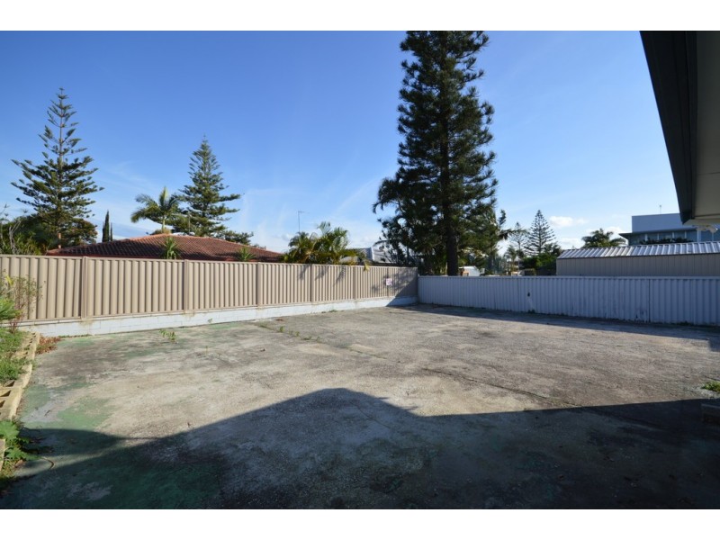 10 Ashmore Road, Bundall QLD 4217