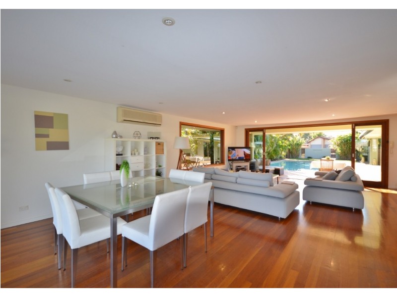 50 Blair Athol Crescent, Bundall QLD 4217