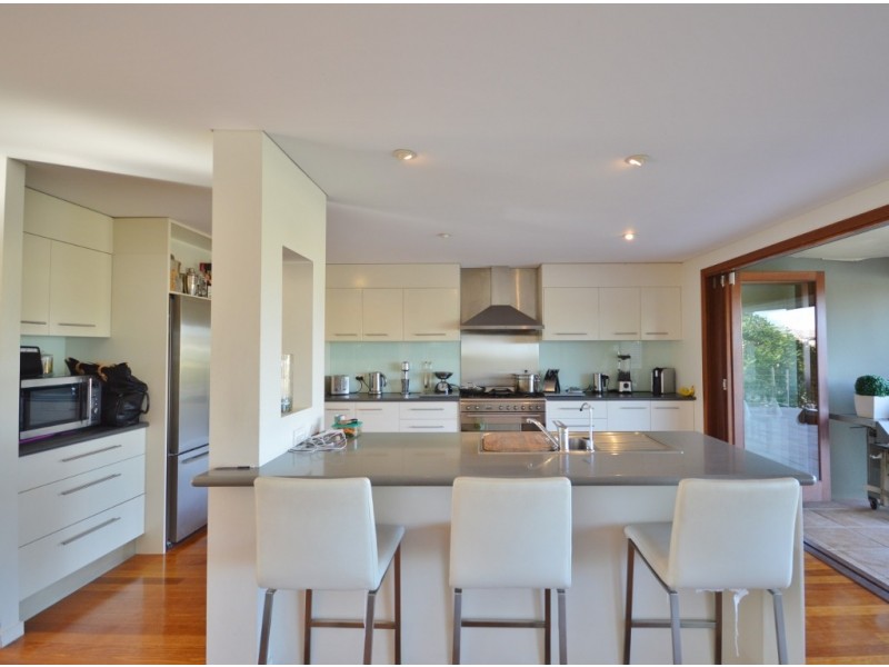 50 Blair Athol Crescent, Bundall QLD 4217