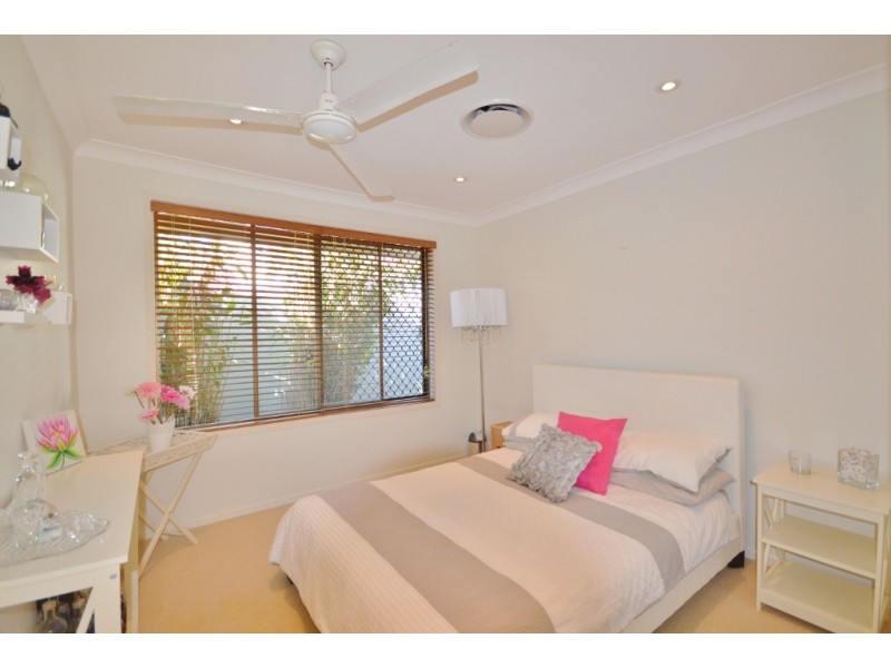 50 Blair Athol Crescent, Bundall QLD 4217