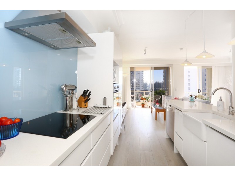 15/5 ‘Seychelles’ Cronin Avenue, Main Beach QLD 4217