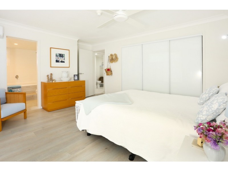 15/5 ‘Seychelles’ Cronin Avenue, Main Beach QLD 4217