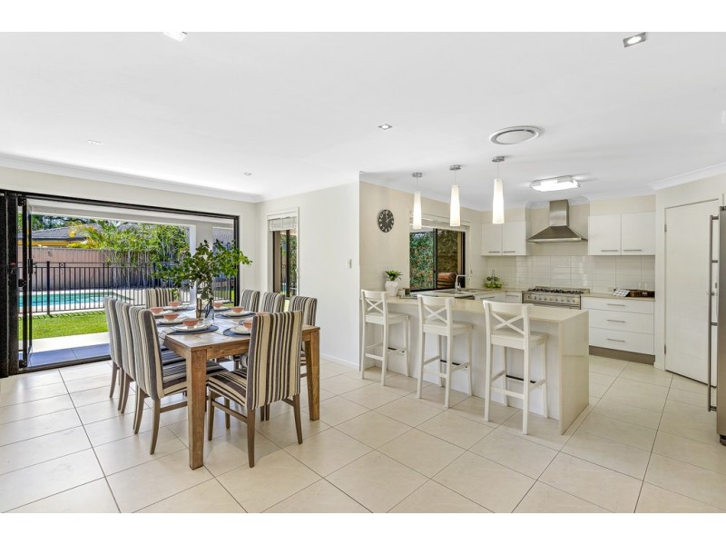 66 Campbell Street, Sorrento QLD 4217