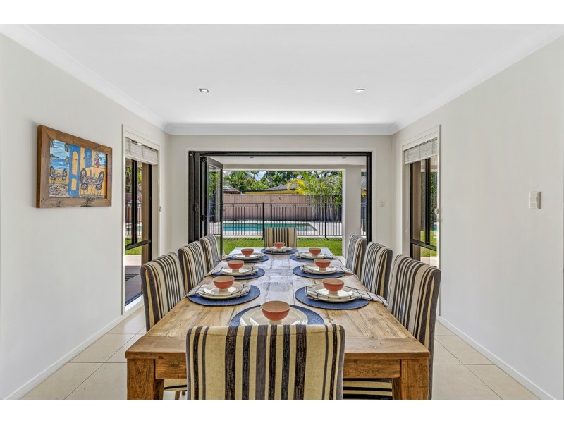 66 Campbell Street, Sorrento QLD 4217