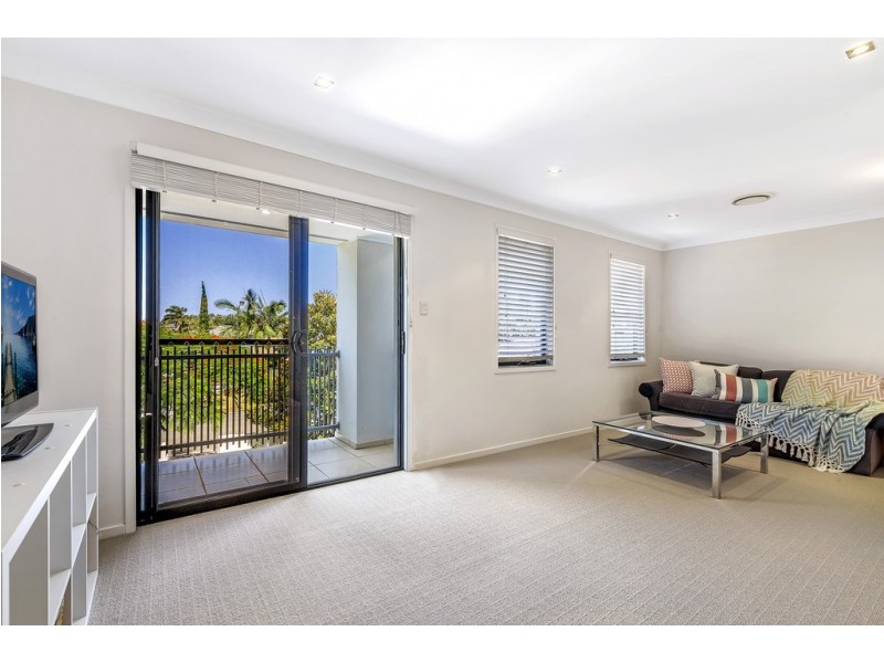 66 Campbell Street, Sorrento QLD 4217