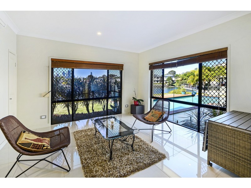 91/40 Cotlew Street East, Southport QLD 4215