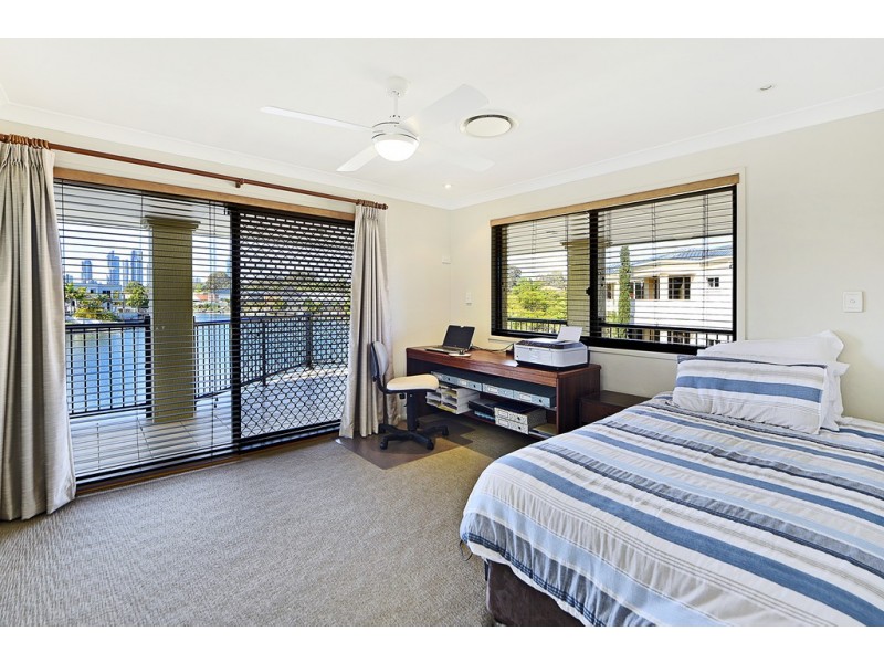 91/40 Cotlew Street East, Southport QLD 4215