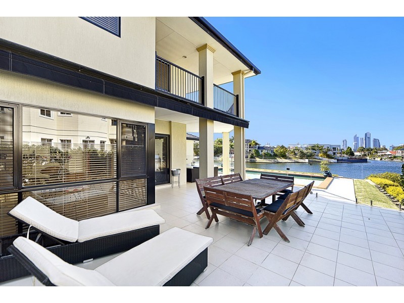 91/40 Cotlew Street East, Southport QLD 4215