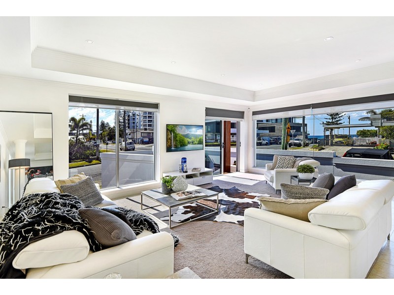 114 Albatross Avenue, Mermaid Beach QLD 4218