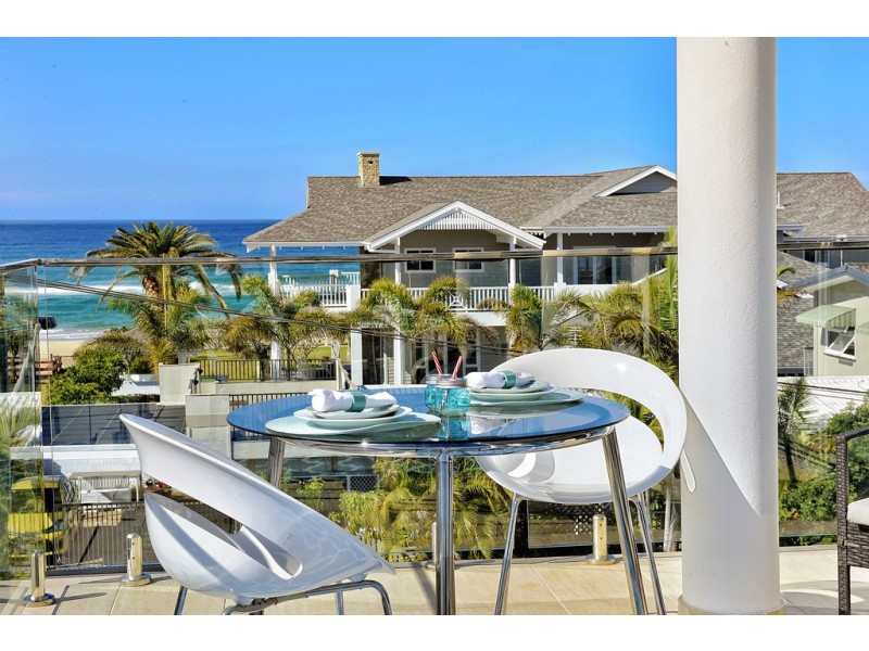 114 Albatross Avenue, Mermaid Beach QLD 4218