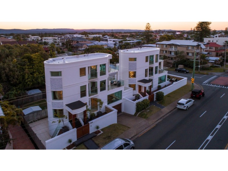 114 Albatross Avenue, Mermaid Beach QLD 4218