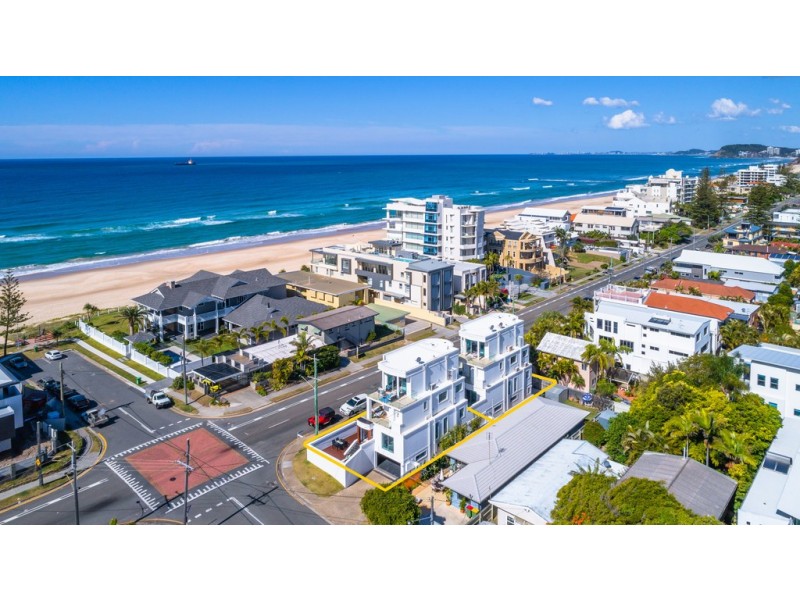 114 Albatross Avenue, Mermaid Beach QLD 4218