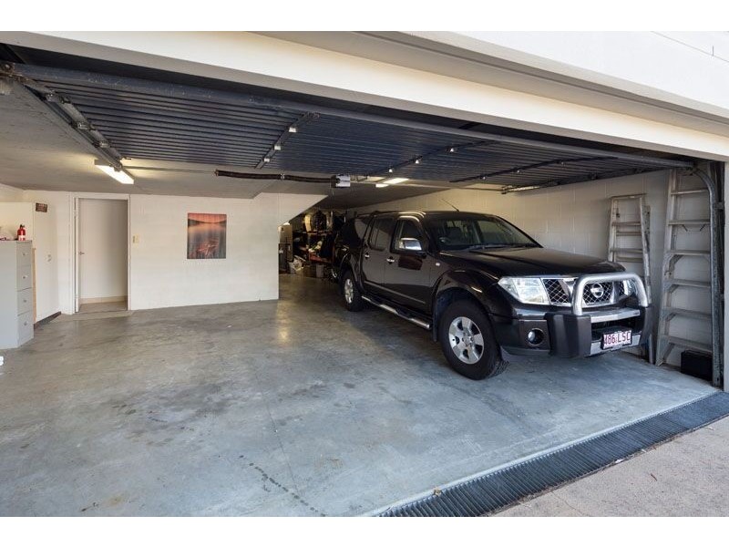 1/3 Joseph Street, Runaway Bay QLD 4216