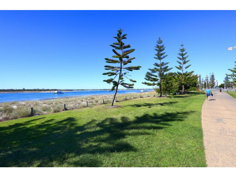 3 and 6/402 Marine Parade, Biggera Waters QLD 4216