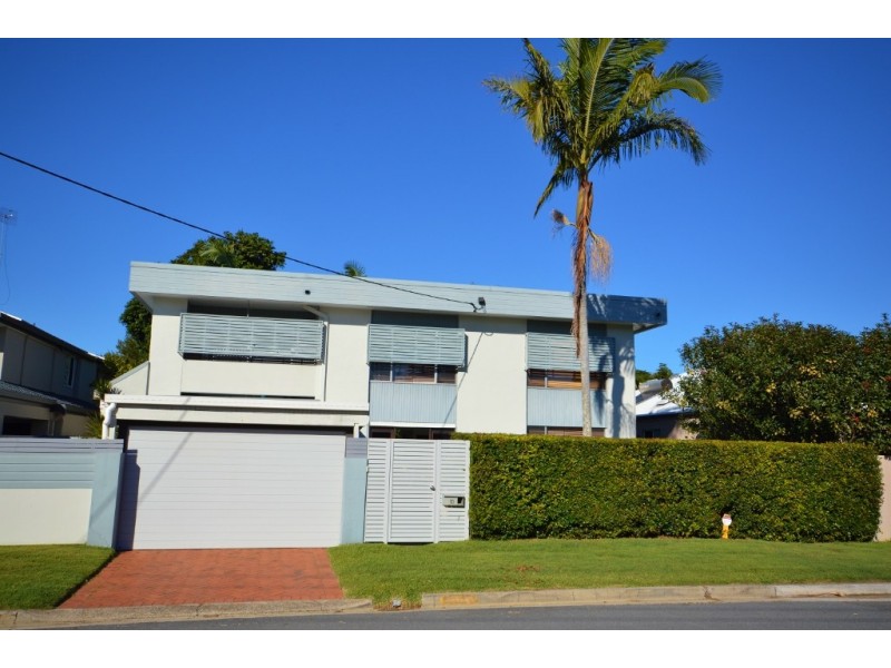 10 Yacht Street, Southport QLD 4215