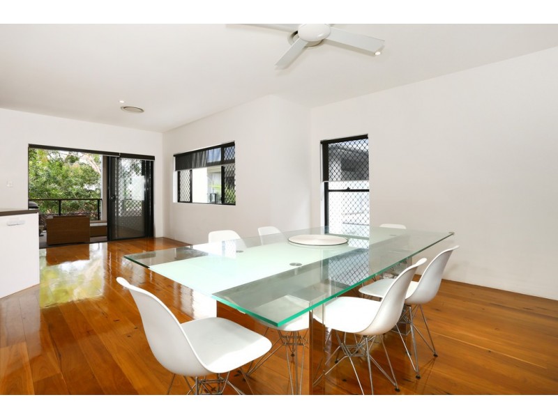 3/134 Ridgeway Avenue, Southport QLD 4215