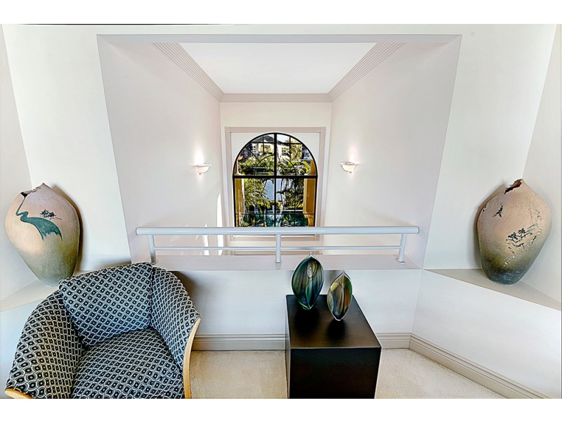 27 Sir Bruce Small Blvd, Benowa Waters QLD 4217