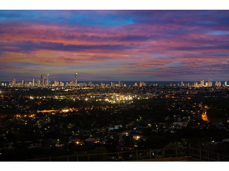 13 Chevron Rise, Highland Park QLD 4211