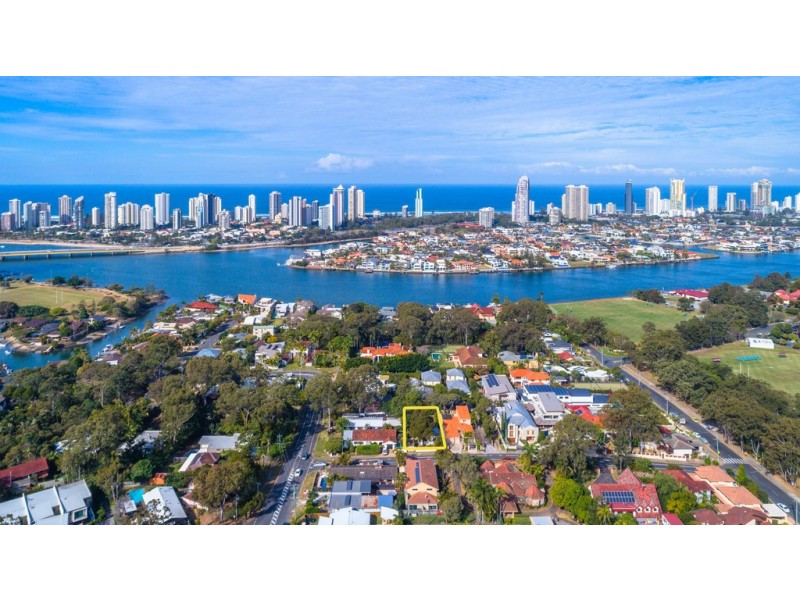 13 Greer Terrace, Southport QLD 4215