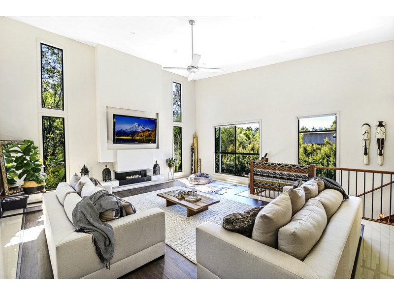 7 Gill Court, Mudgeeraba QLD 4213