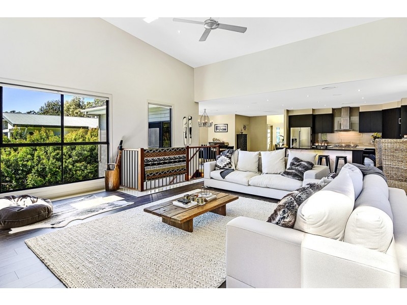 7 Gill Court, Mudgeeraba QLD 4213