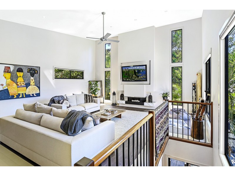 7 Gill Court, Mudgeeraba QLD 4213