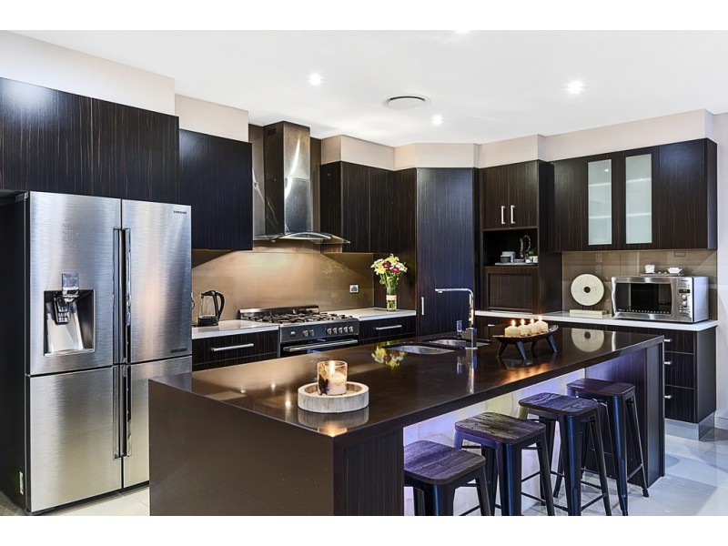 7 Gill Court, Mudgeeraba QLD 4213