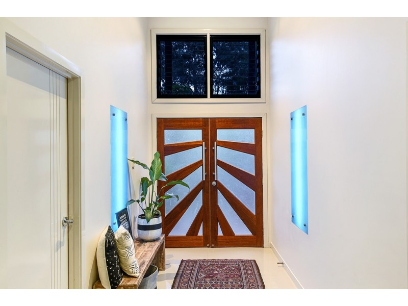 7 Gill Court, Mudgeeraba QLD 4213