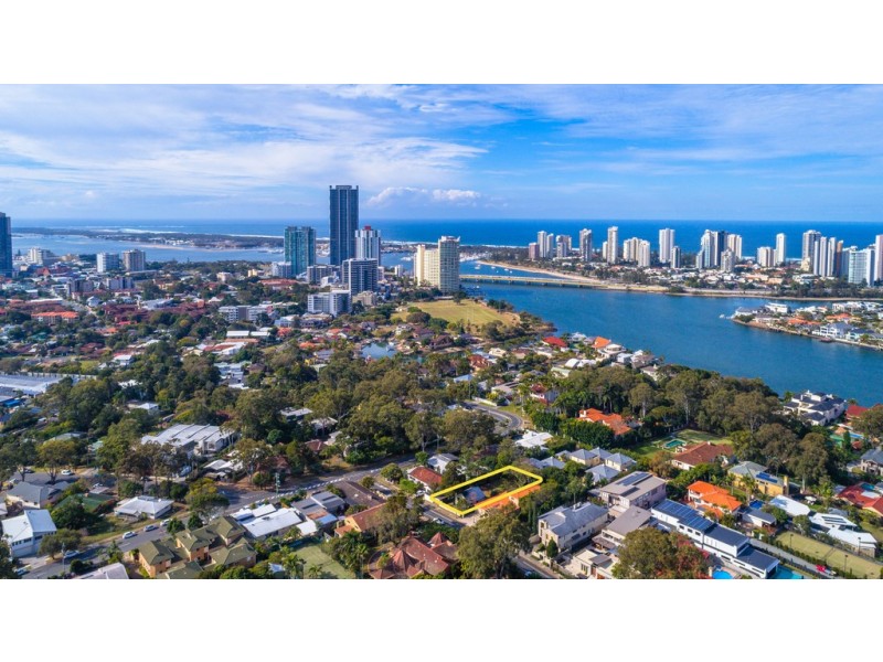 13 Greer Terrace, Southport QLD 4215