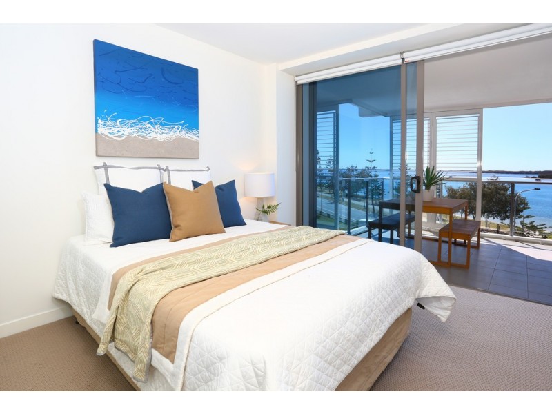 1303 ‘Waters Edge’ 438 Marine Parade, Biggera Waters QLD 4216