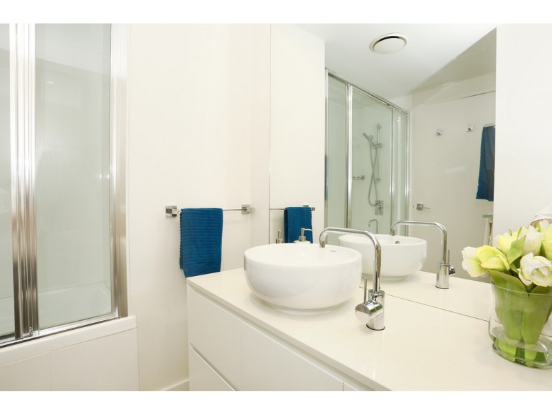 1303 ‘Waters Edge’ 438 Marine Parade, Biggera Waters QLD 4216