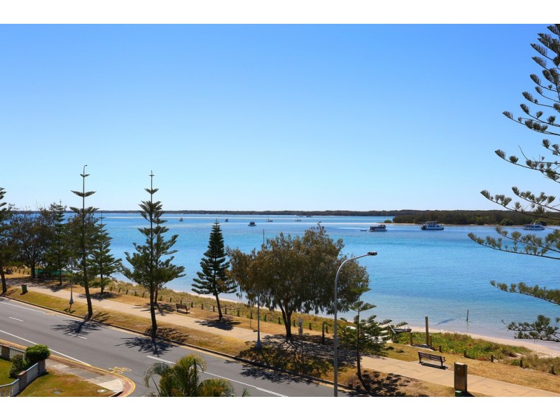 1303 ‘Waters Edge’ 438 Marine Parade, Biggera Waters QLD 4216