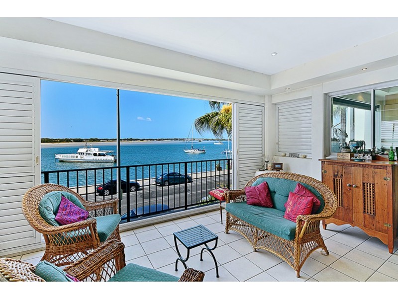 3/326 ‘Deepwater Point’ Marine Parade, Labrador QLD 4215