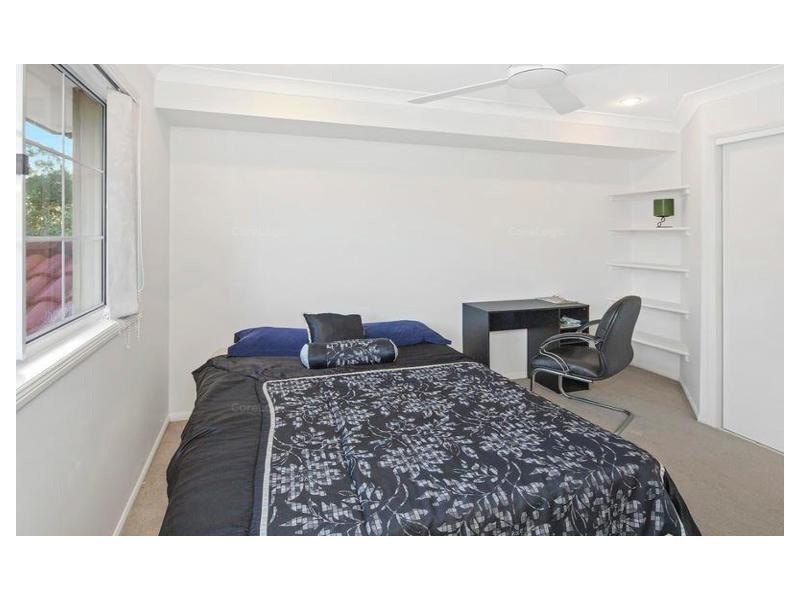 11 Highvale Drive, Helensvale QLD 4212