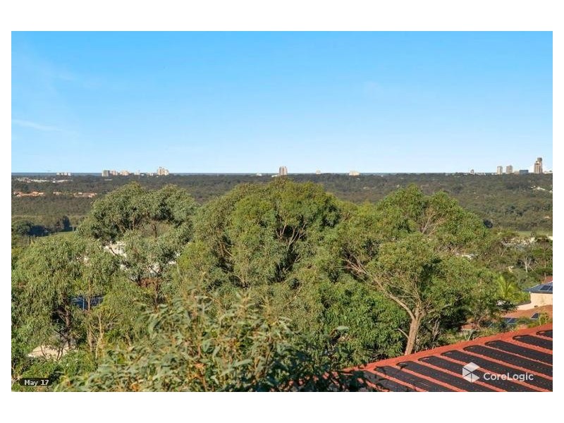 11 Highvale Drive, Helensvale QLD 4212