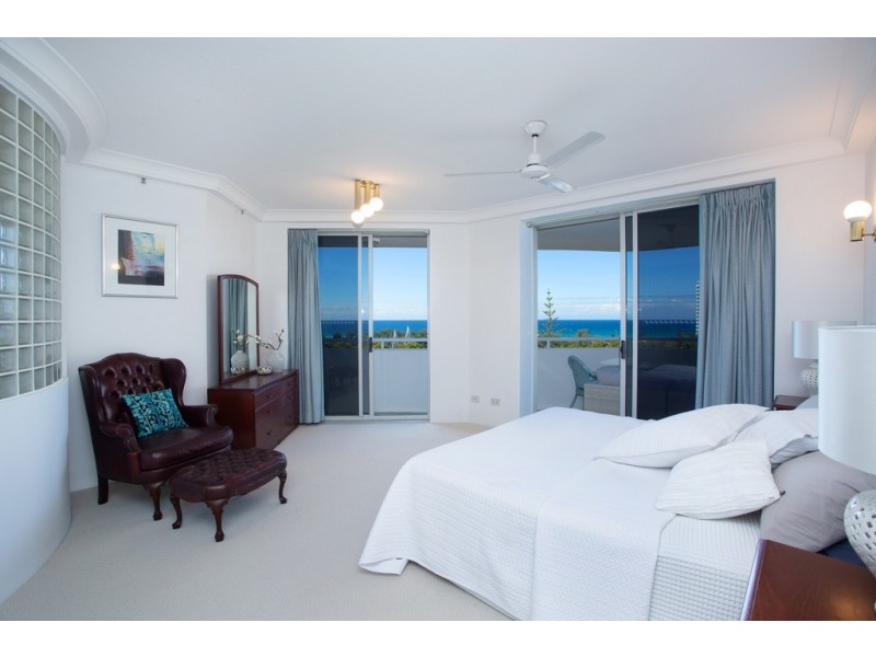 37/12 ”Grand Mariner” Commodore Drive, Paradise Waters QLD 4217