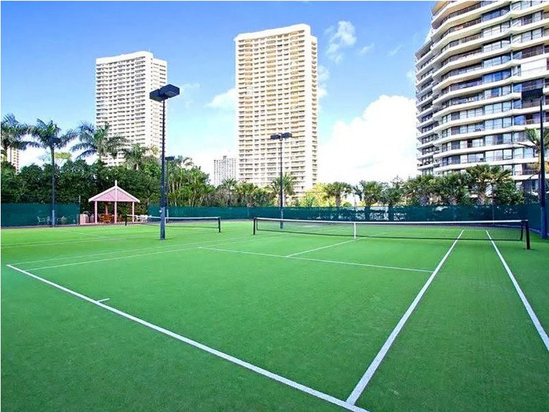 37/12 ”Grand Mariner” Commodore Drive, Paradise Waters QLD 4217