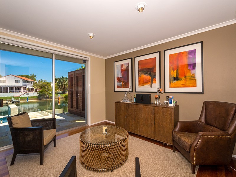 18 Gibraltar Drive, Isle Of Capri QLD 4217