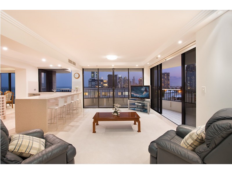 19/3510 ‘Silverpoint’ Main Beach Parade, Main Beach QLD 4217