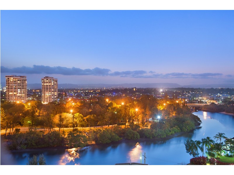 19/3510 ‘Silverpoint’ Main Beach Parade, Main Beach QLD 4217