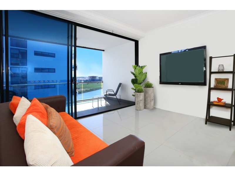 11109/5 ‘Waterpoint’ Harbourside Court, Biggera Waters QLD 4216
