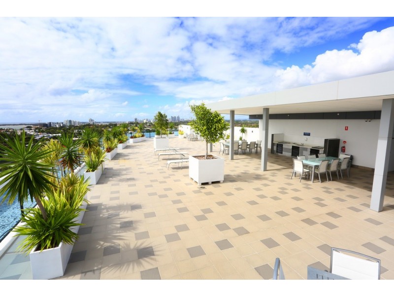 11109/5 ‘Waterpoint’ Harbourside Court, Biggera Waters QLD 4216