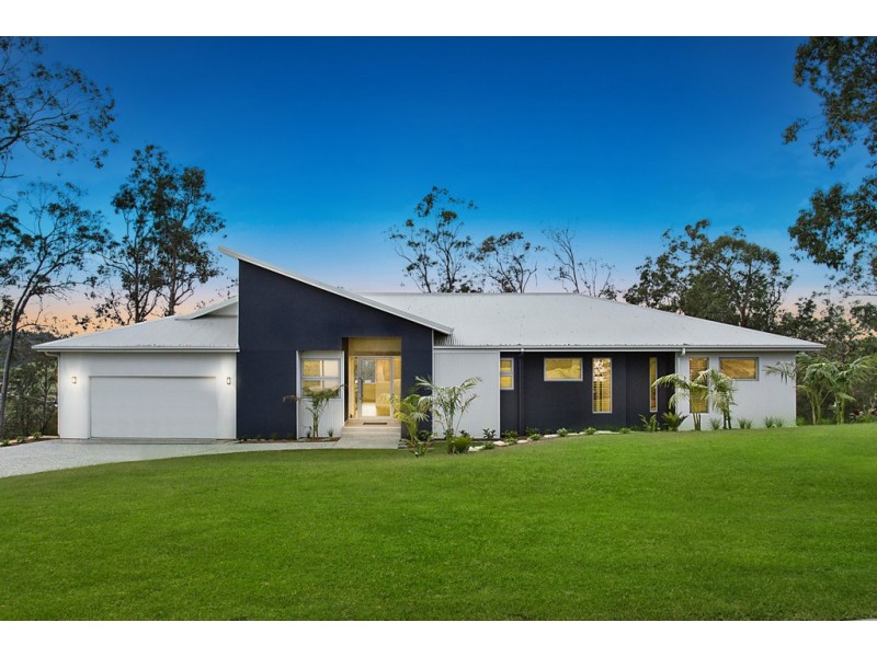 46 Carrington Road, Bonogin QLD 4213 Lucy Cole Prestige Properties