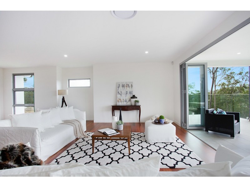 46 Carrington Road, Bonogin QLD 4213 Lucy Cole Prestige Properties