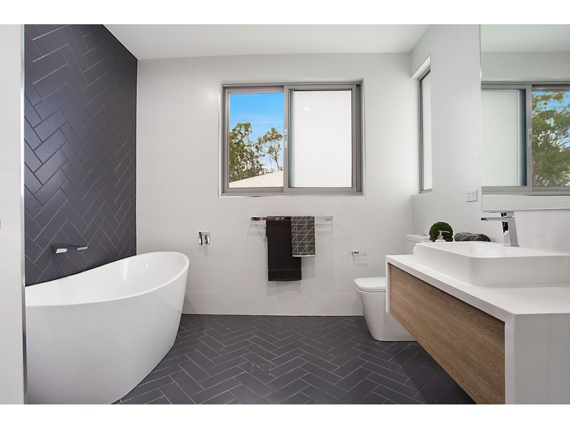 46 Carrington Road, Bonogin QLD 4213