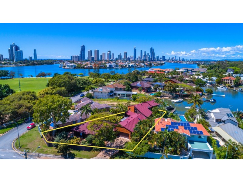 19 Brighton Parade, Southport QLD 4215