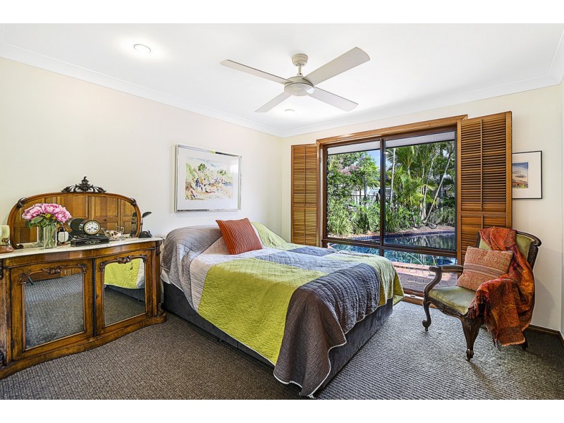 19 Brighton Parade, Southport QLD 4215